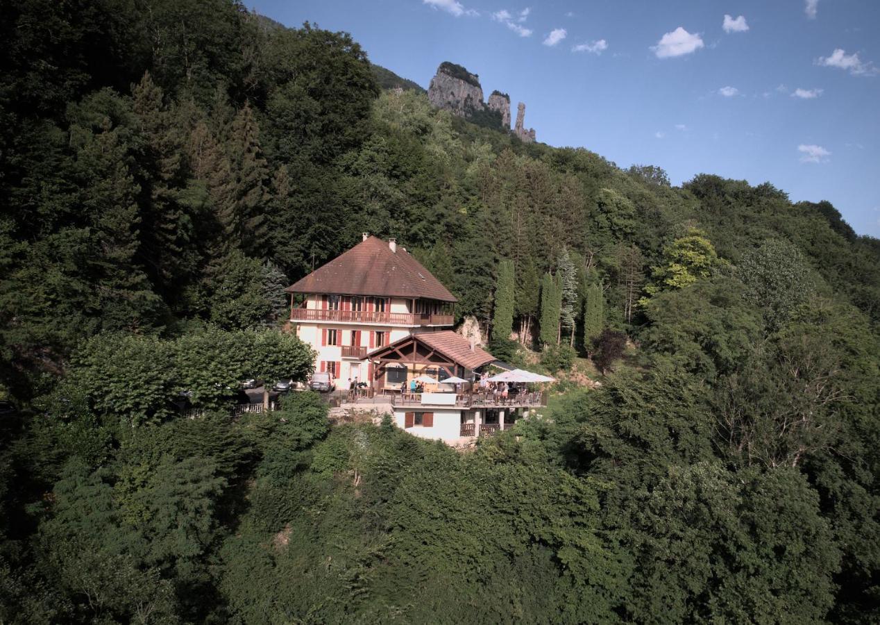 Gruffy Auberge Du Pont De L'Abime מראה חיצוני תמונה
